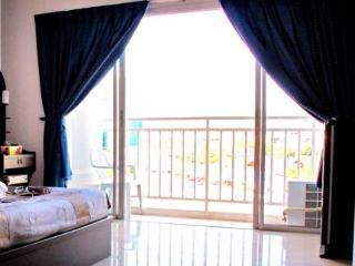 Wisma tamu Happy Fish Patong